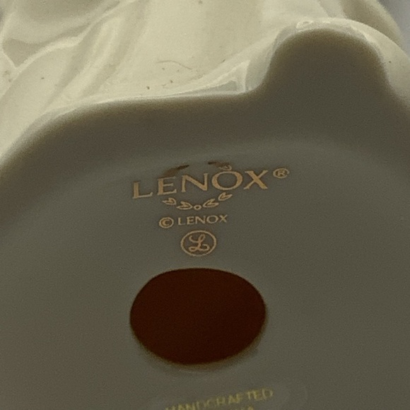 Lenox Praying Angel Figurine - Picture 10 of 11